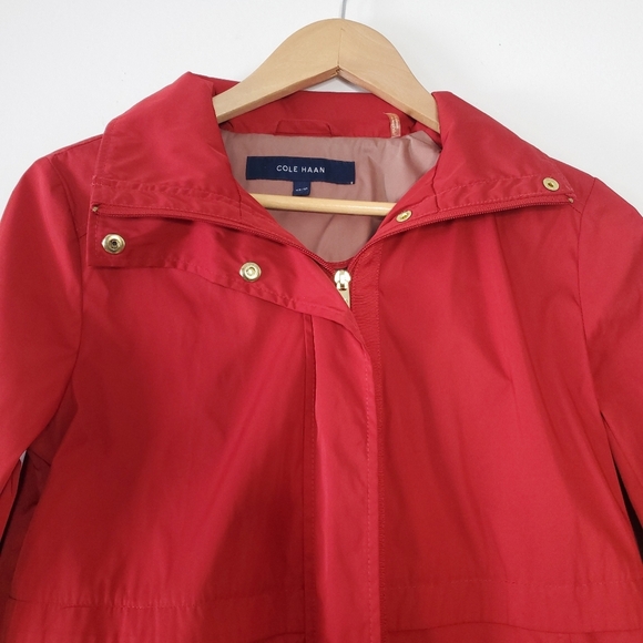 Cole Haan Packable Hooded Rain Jacket Women Red XS Back Bow Long Coat Valentines - Picture 3 of 15